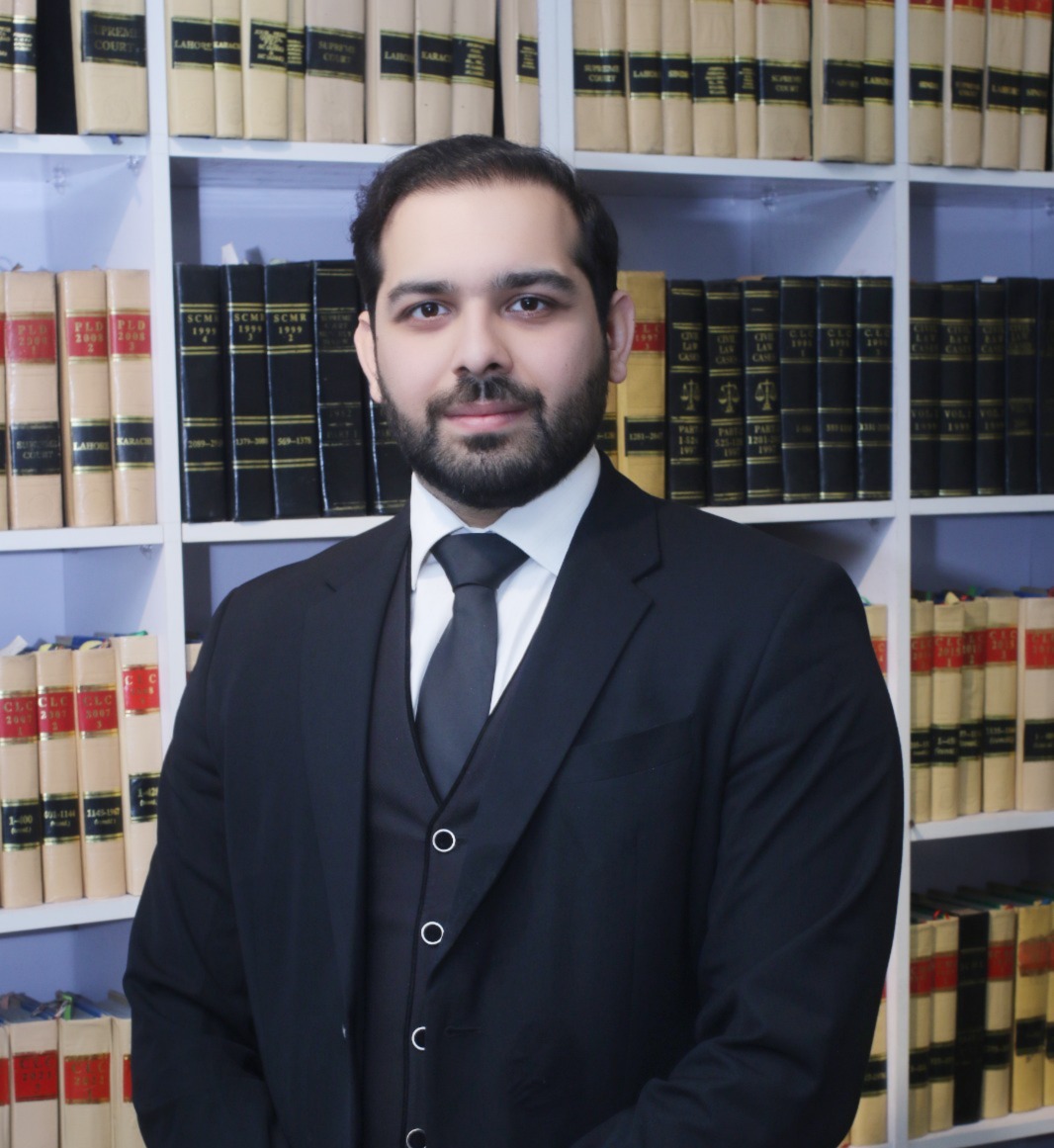 adeel-s-karim-maganing-partner