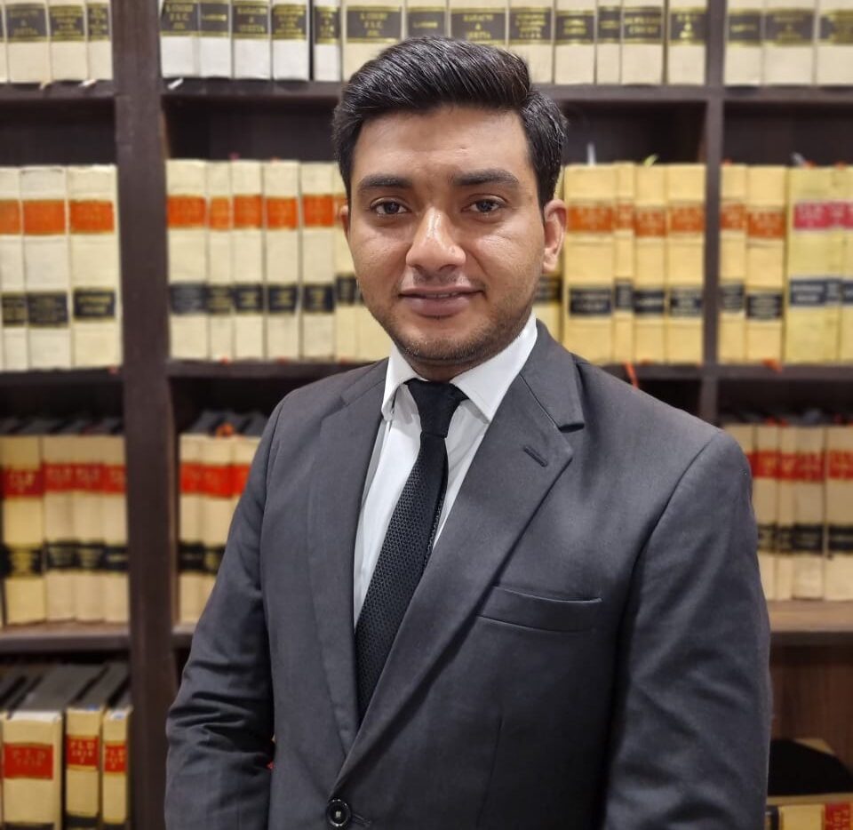 Faheem Aslam Bosal - Associate